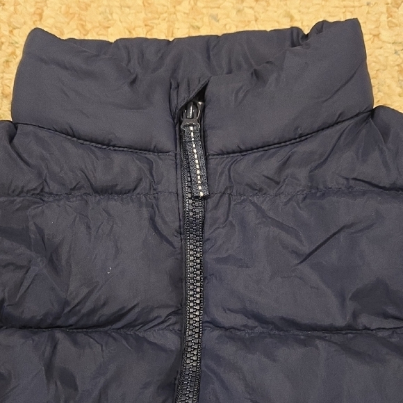 Uniqlo Kids Navy Blue Puffer Vest - Picture 2 of 6